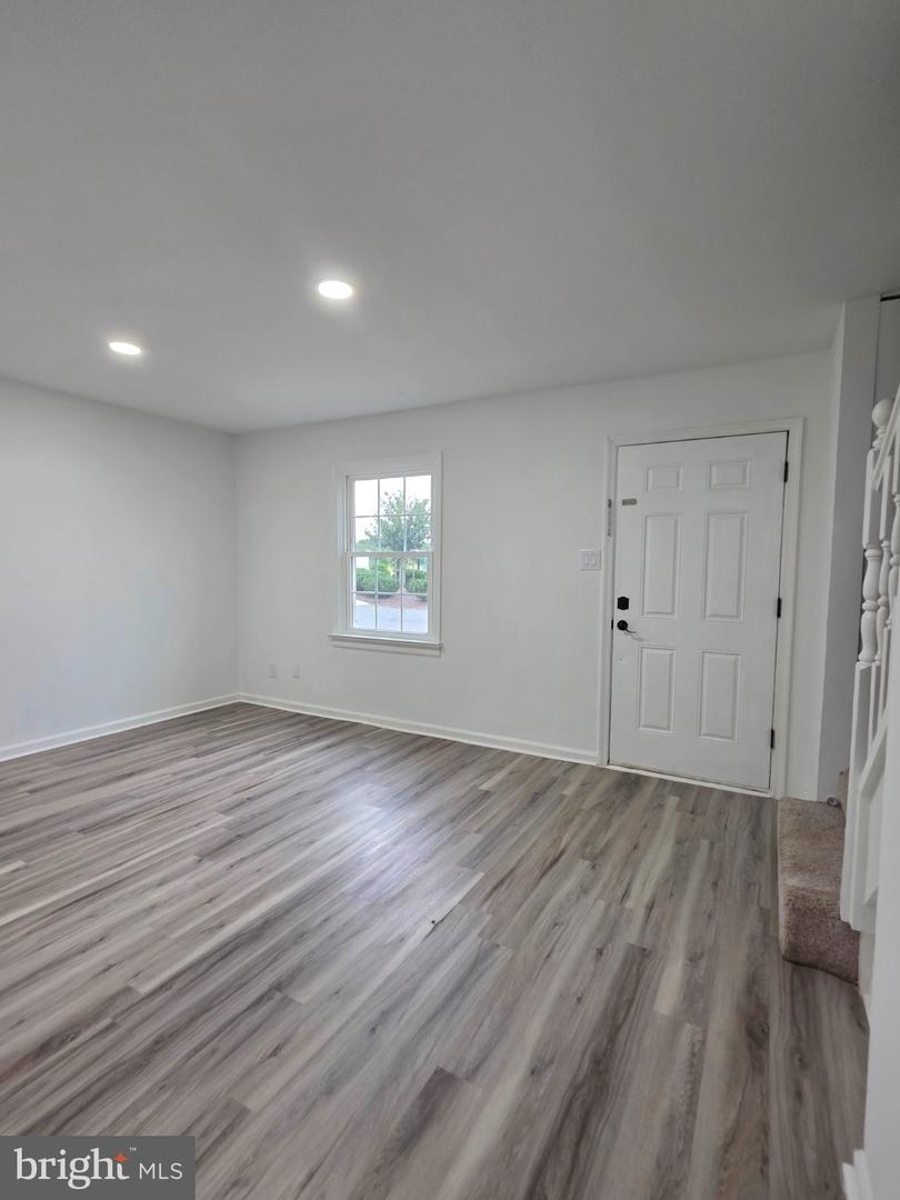 505 Harris Property Photo 7