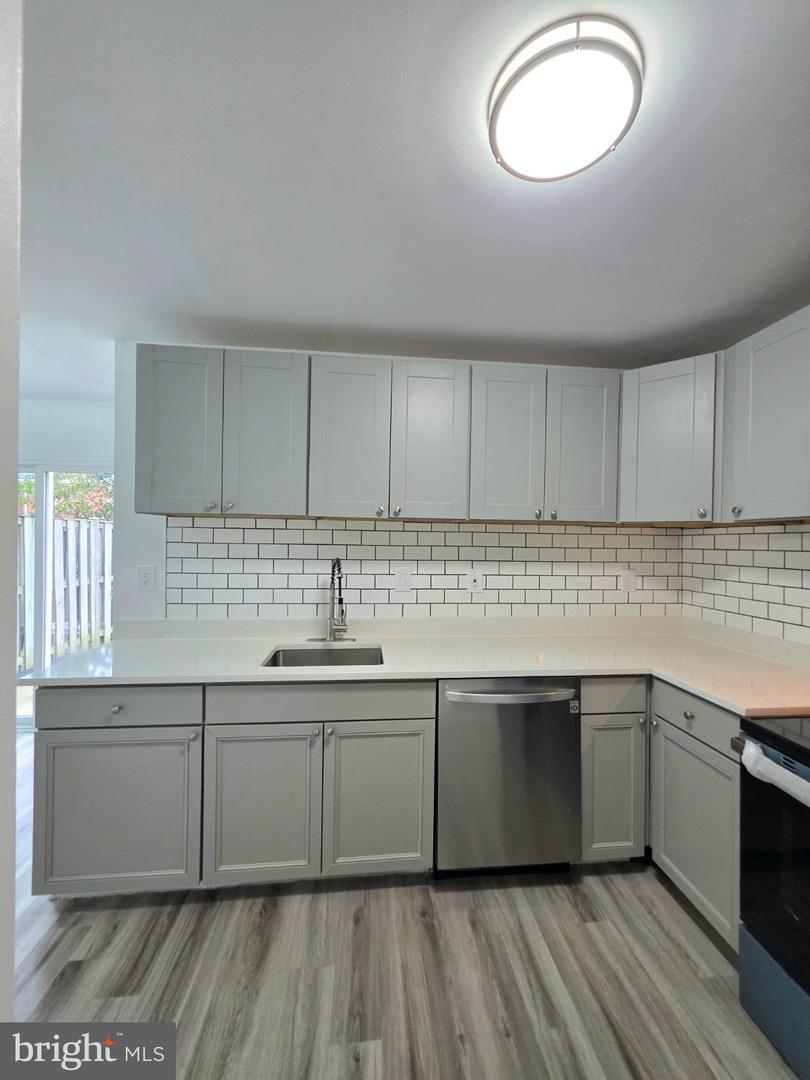 505 Harris Property Photo 12
