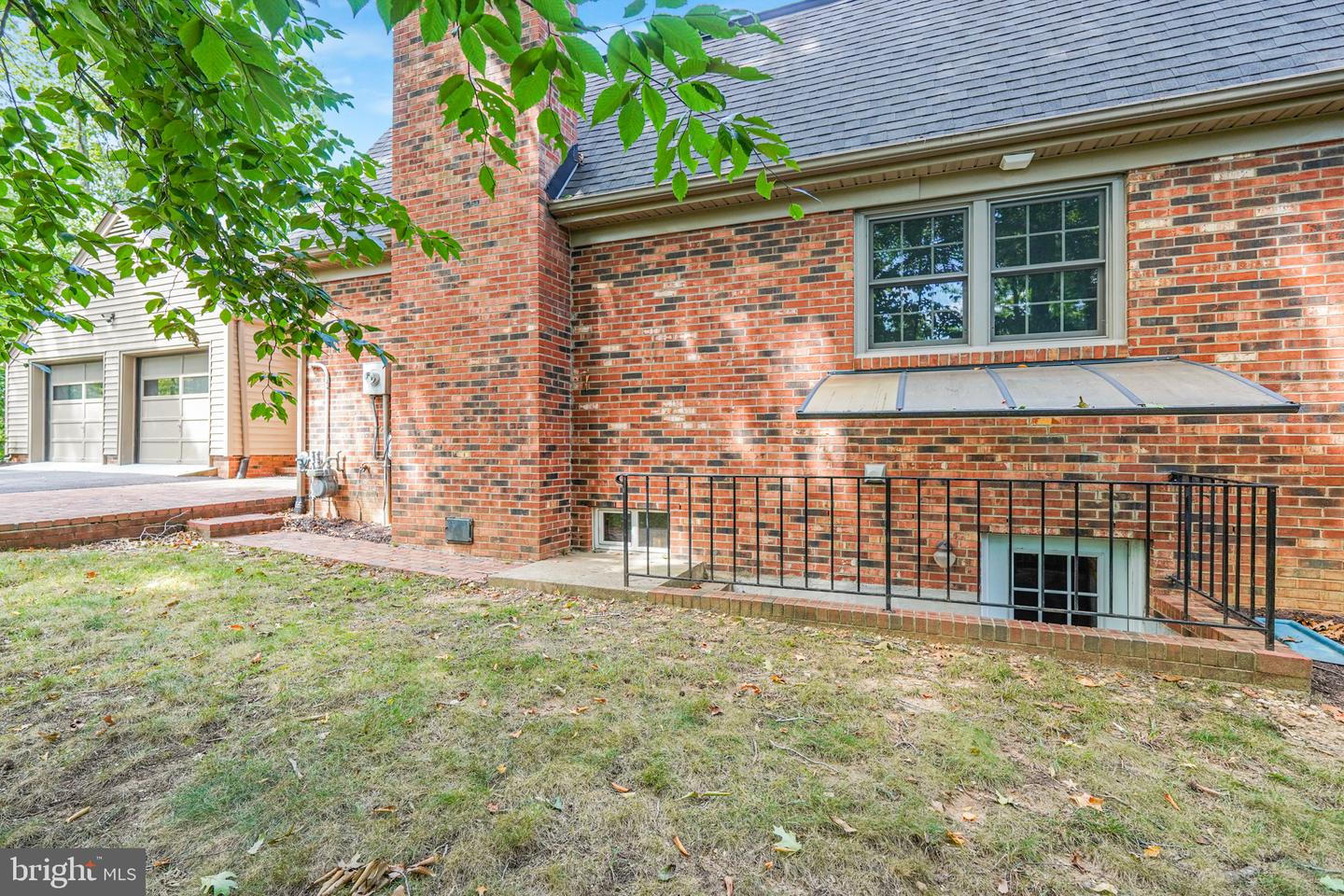 5 Delahay Dr Property Photo 6