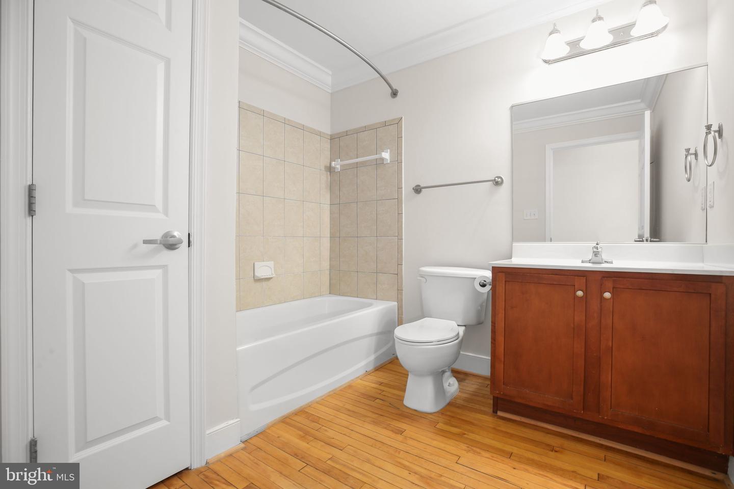 900 Barton St #307 Property Photo 15