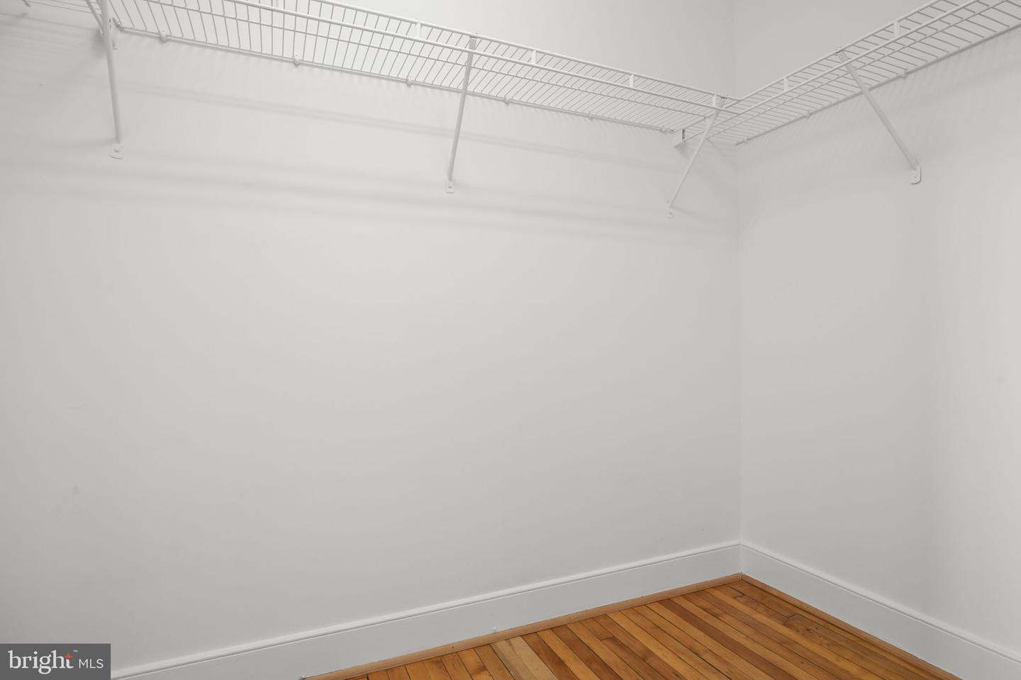 900 Barton St #307 Property Photo 19
