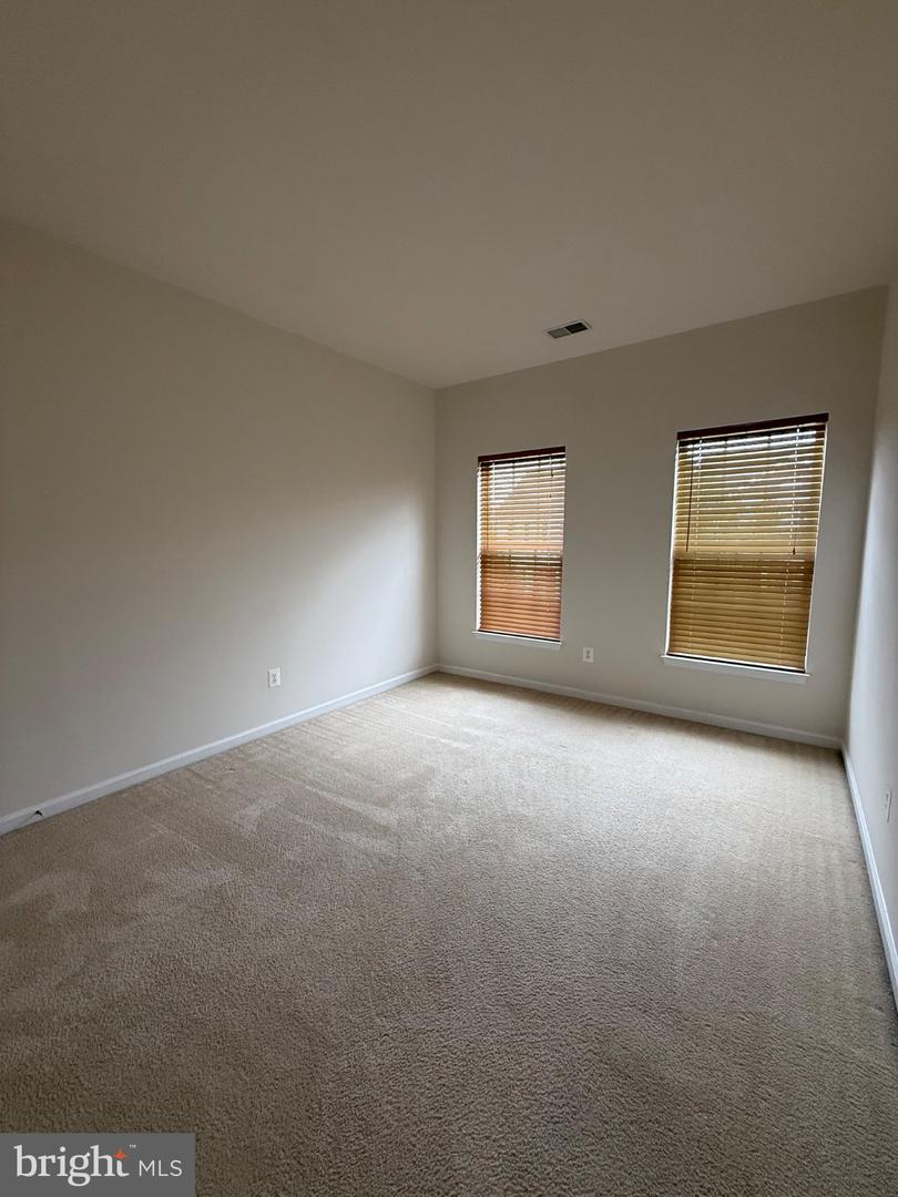 1113 Walker Dr Property Photo 33