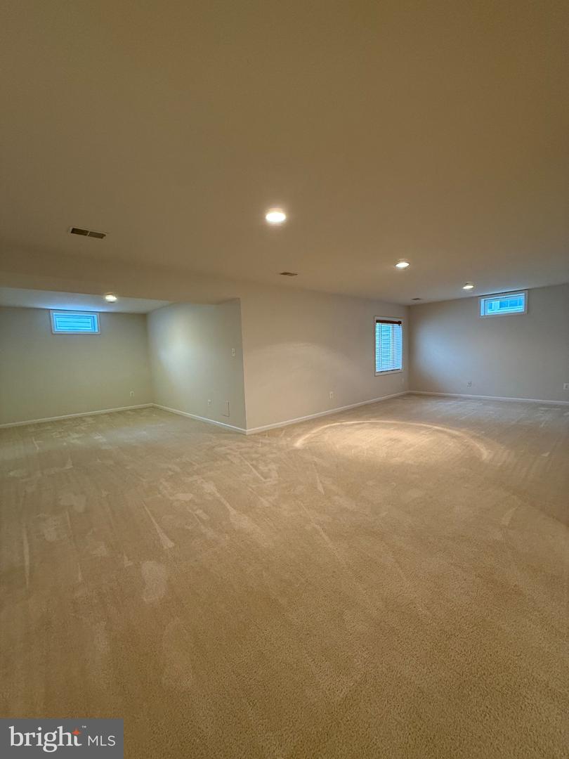 1113 Walker Dr Property Photo 35