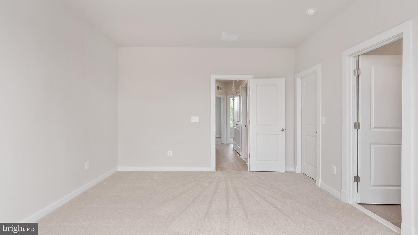 420 Germania St Property Photo 34