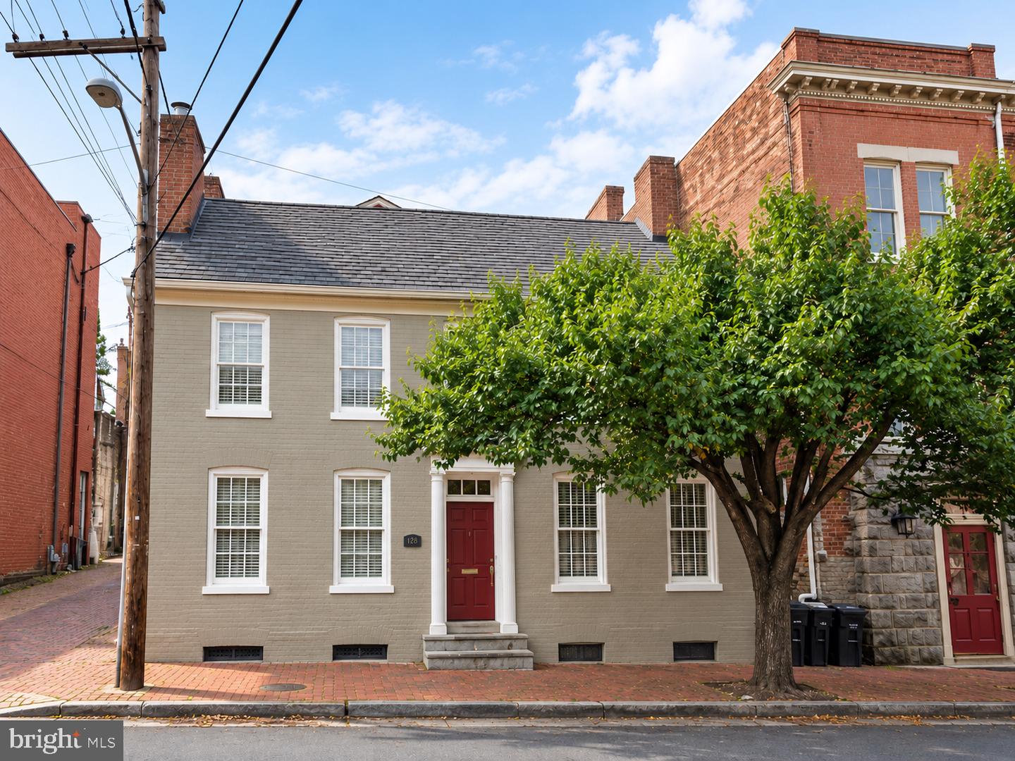 209-#3 HANOVER ST Property Photo 1