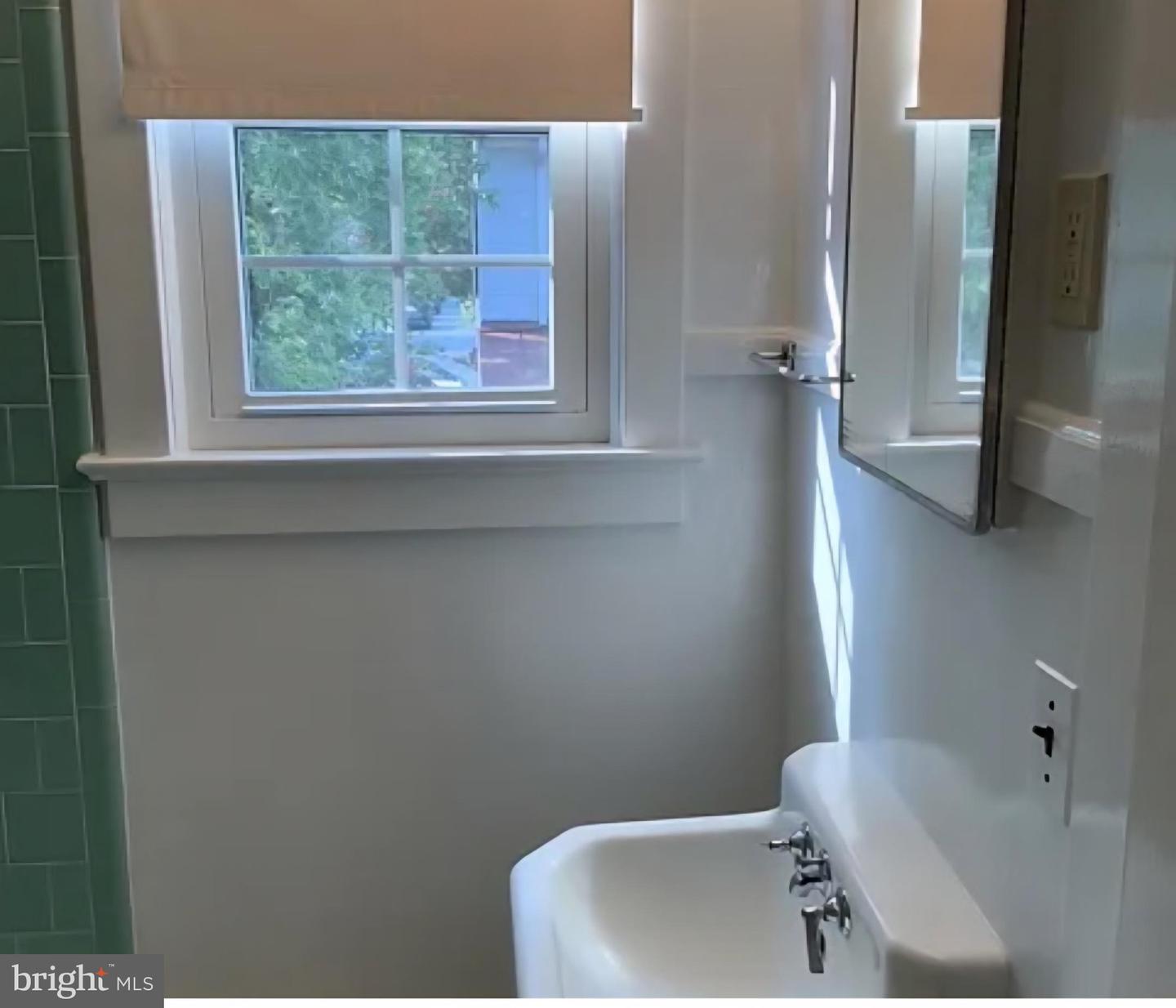 917 Haw St Property Photo 12