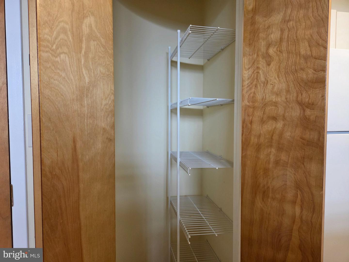 907 Caroline St #9 Property Photo 11