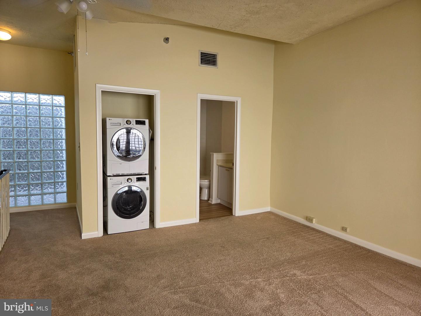 907 Caroline St #9 Property Photo 22