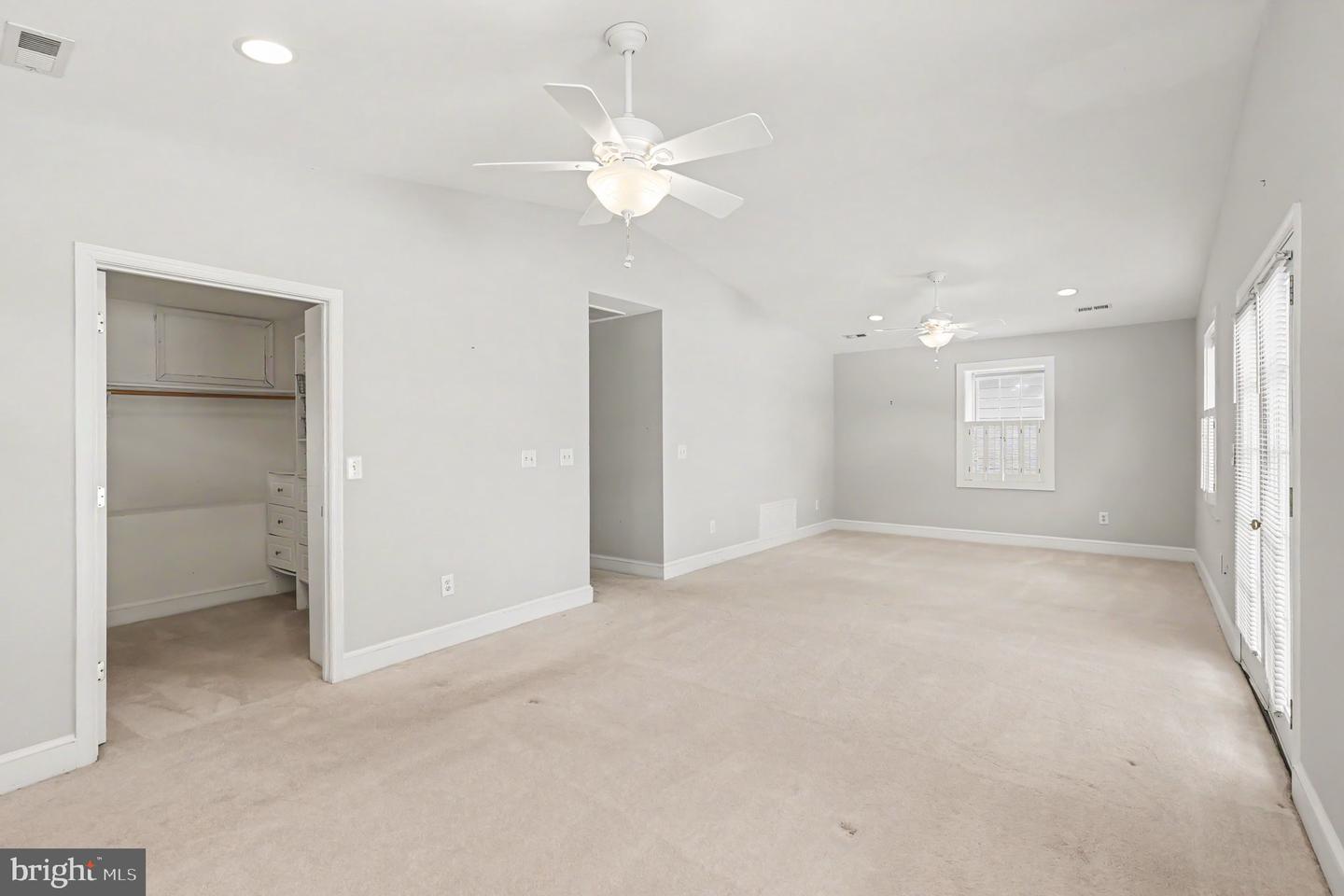 1319 Augustine Ave Property Photo 33