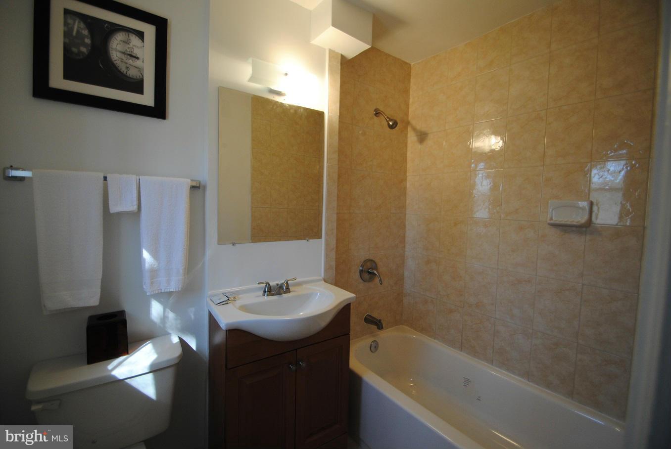 9865 Fairfax Blvd Property Photo 5