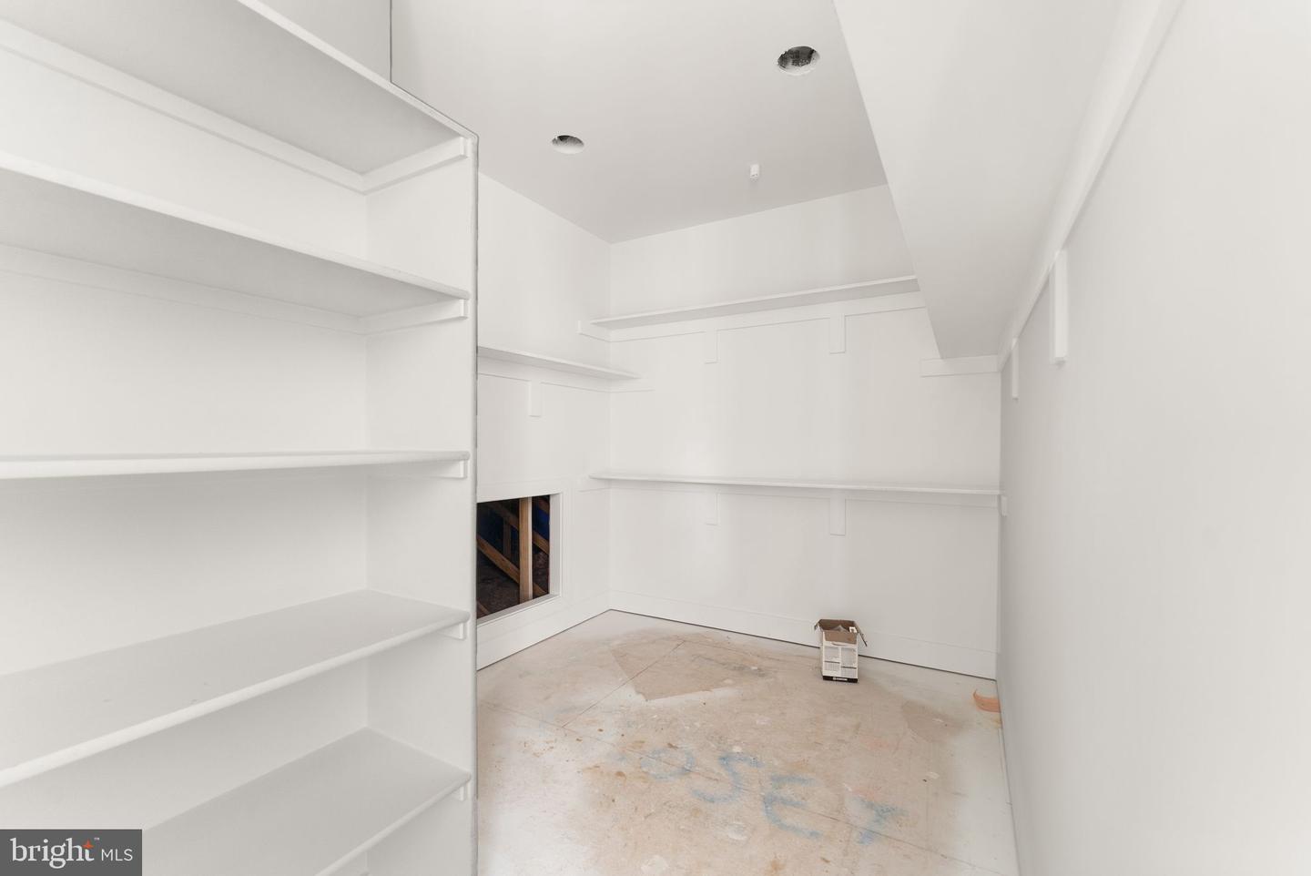 10634 Pocket Pl Property Photo 45