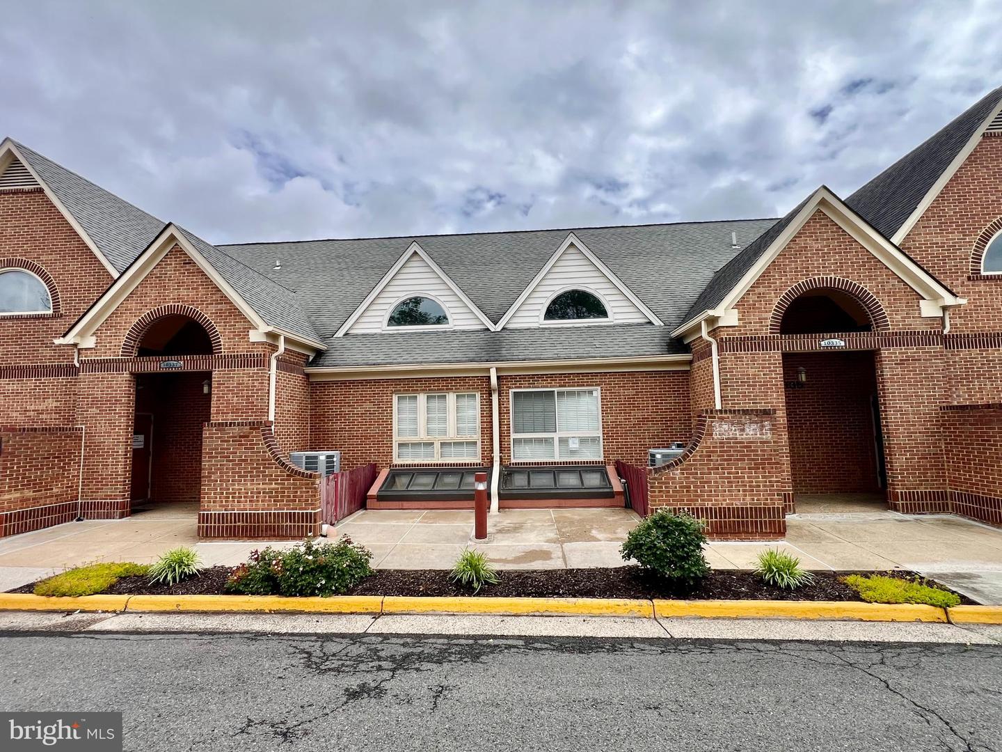 10335b-10337a Democracy Ln #b & A Property Photo 2
