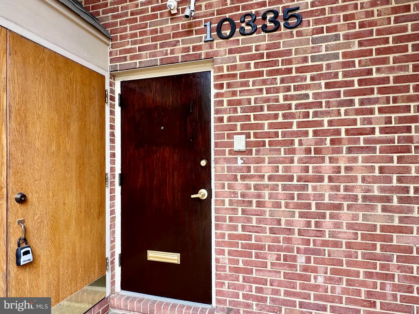 10335b-10337a Democracy Ln #b & A Property Photo 3