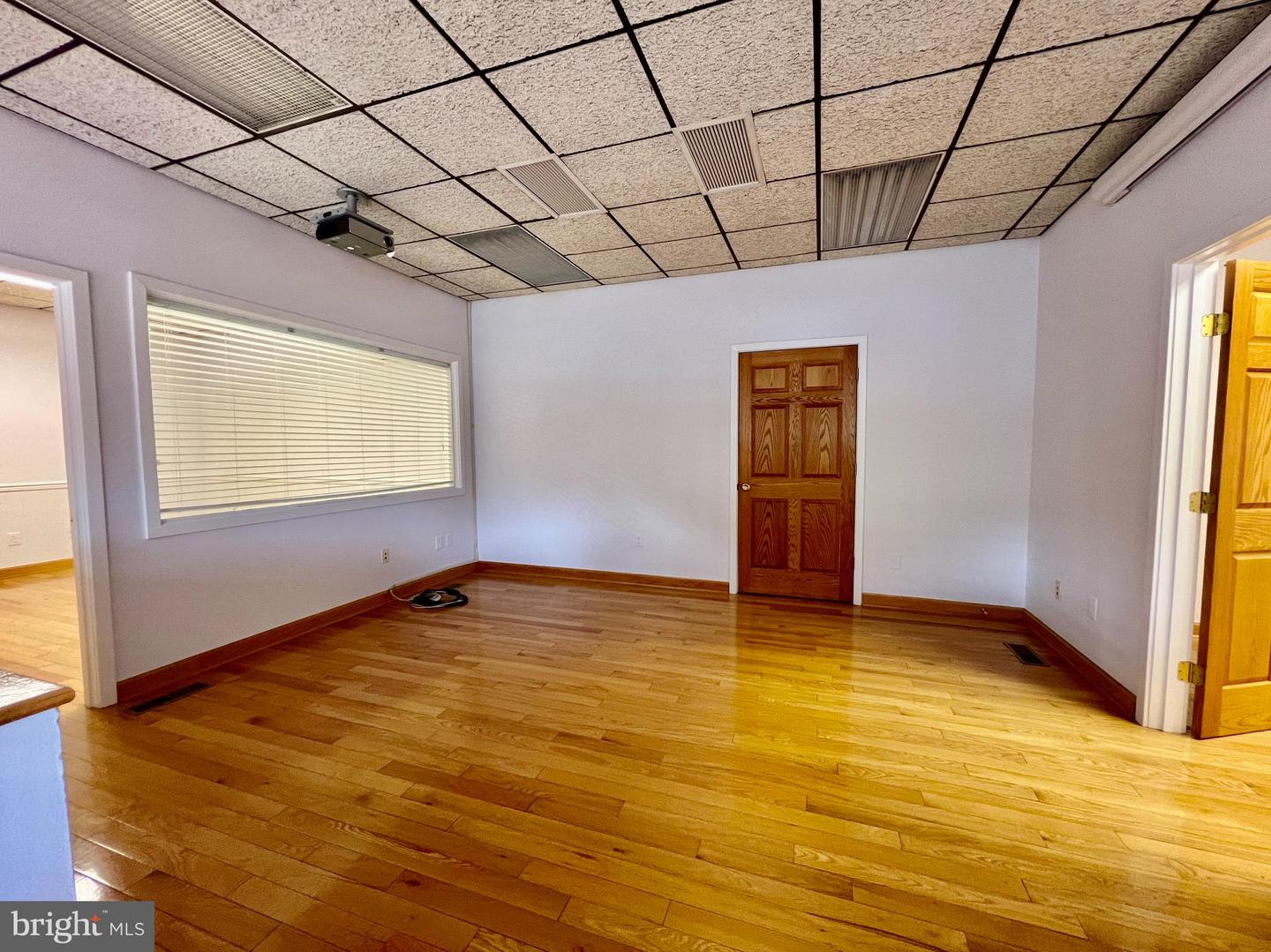 10335b-10337a Democracy Ln #b & A Property Photo 19