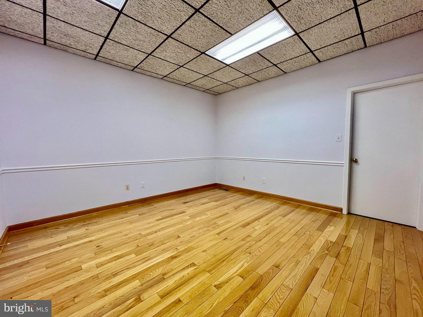 10335b-10337a Democracy Ln #b & A Property Photo 22