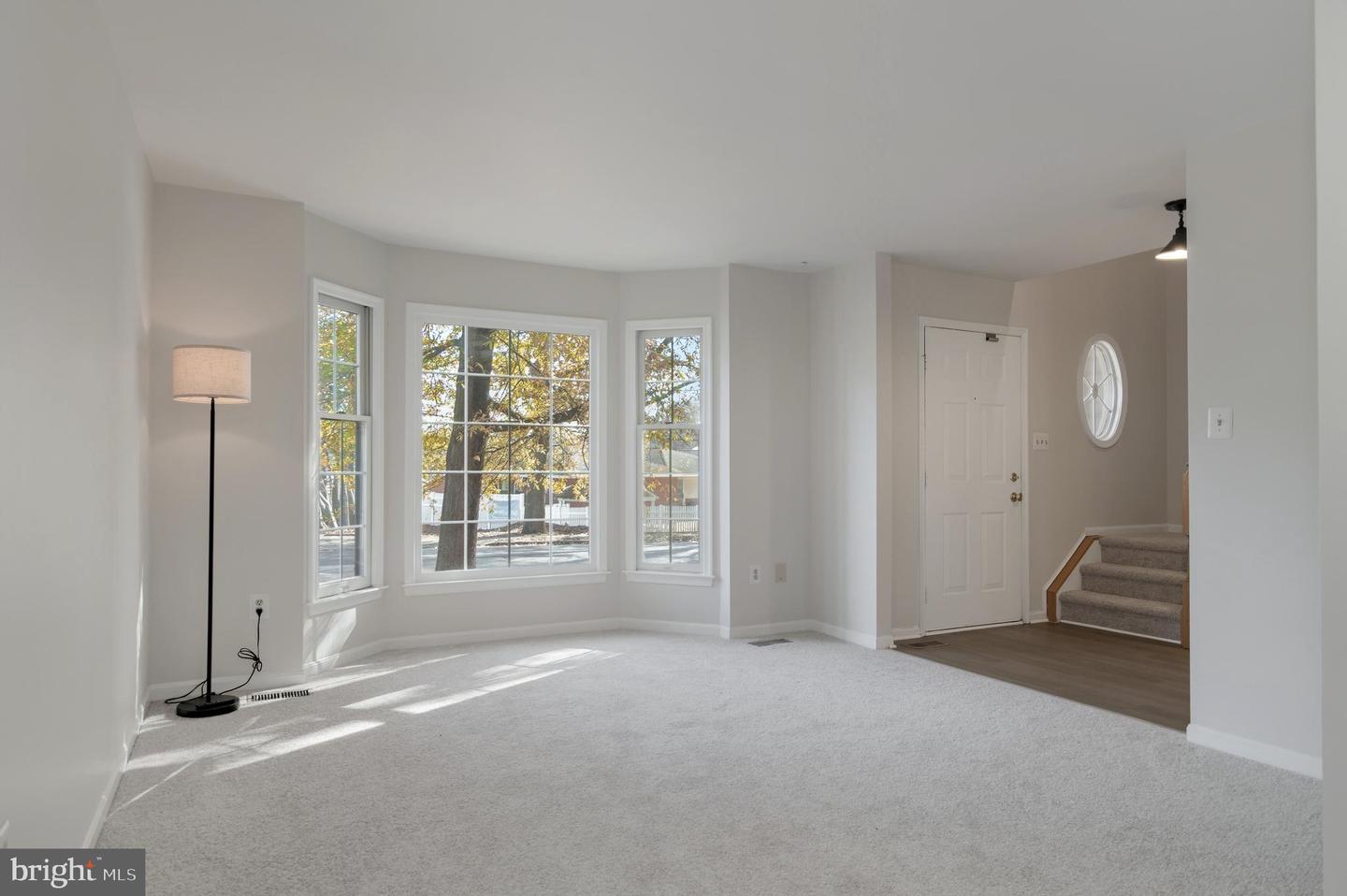 3916 Oak St Property Photo 12