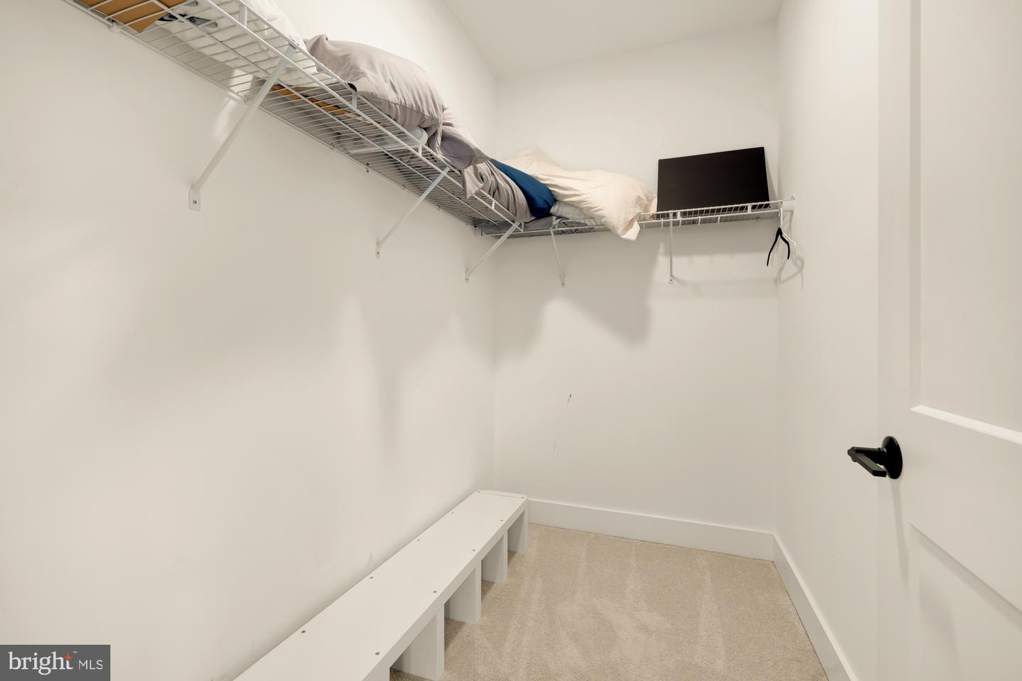 10602 Oak Pl Property Photo 40