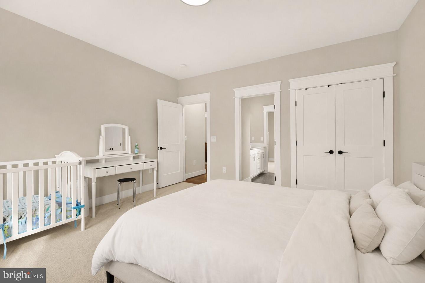 10602 Oak Pl Property Photo 44