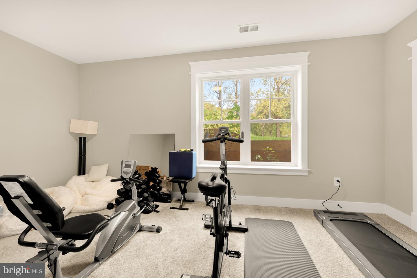 10602 Oak Pl Property Photo 52