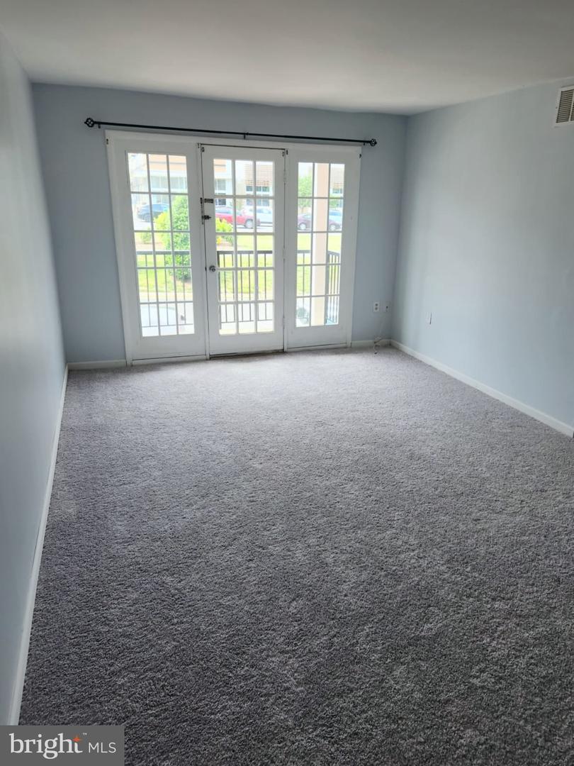 9471 Fairfax Blvd #201 Property Photo 10