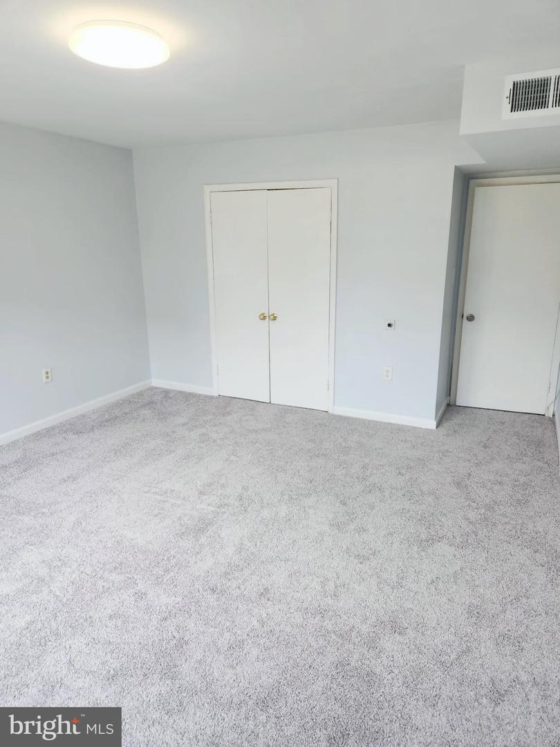 9471 Fairfax Blvd #201 Property Photo 16