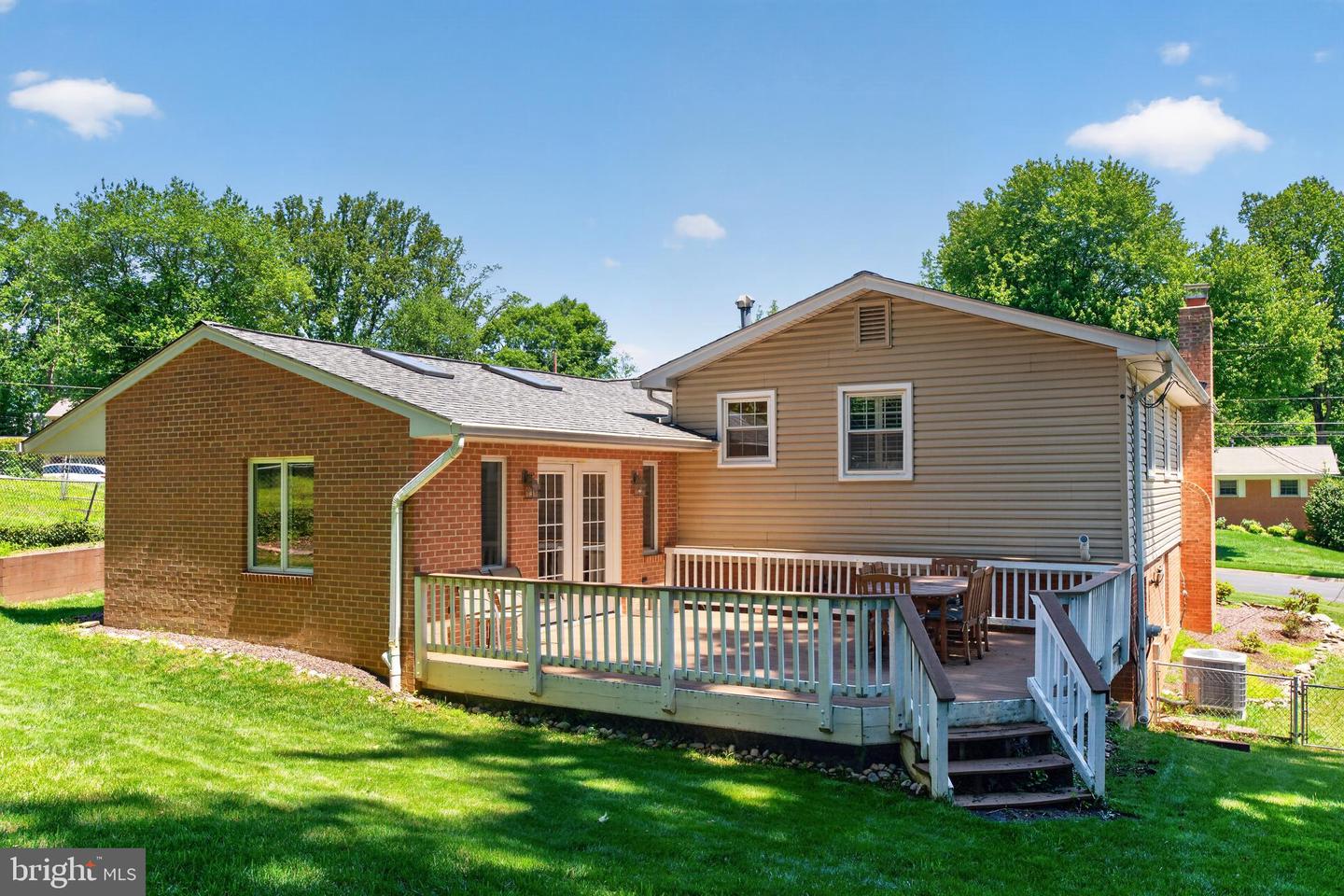 10207 Antietam Ave Property Photo 23