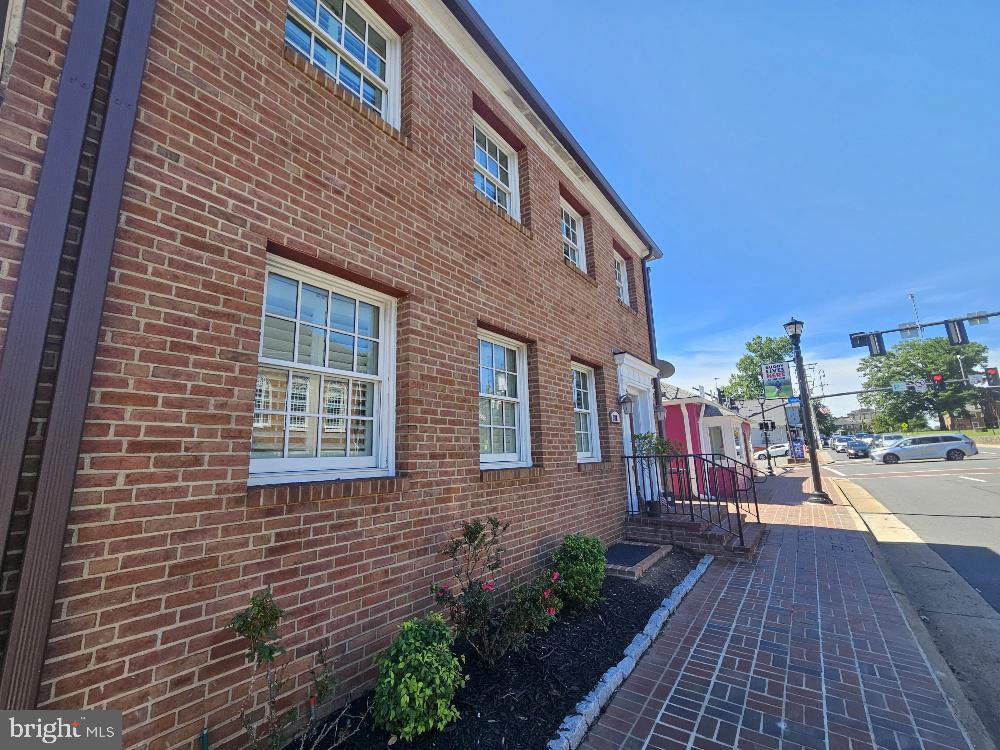 3989 Chain Bridge Rd #1st Floor/suite 100 Property Photo 3