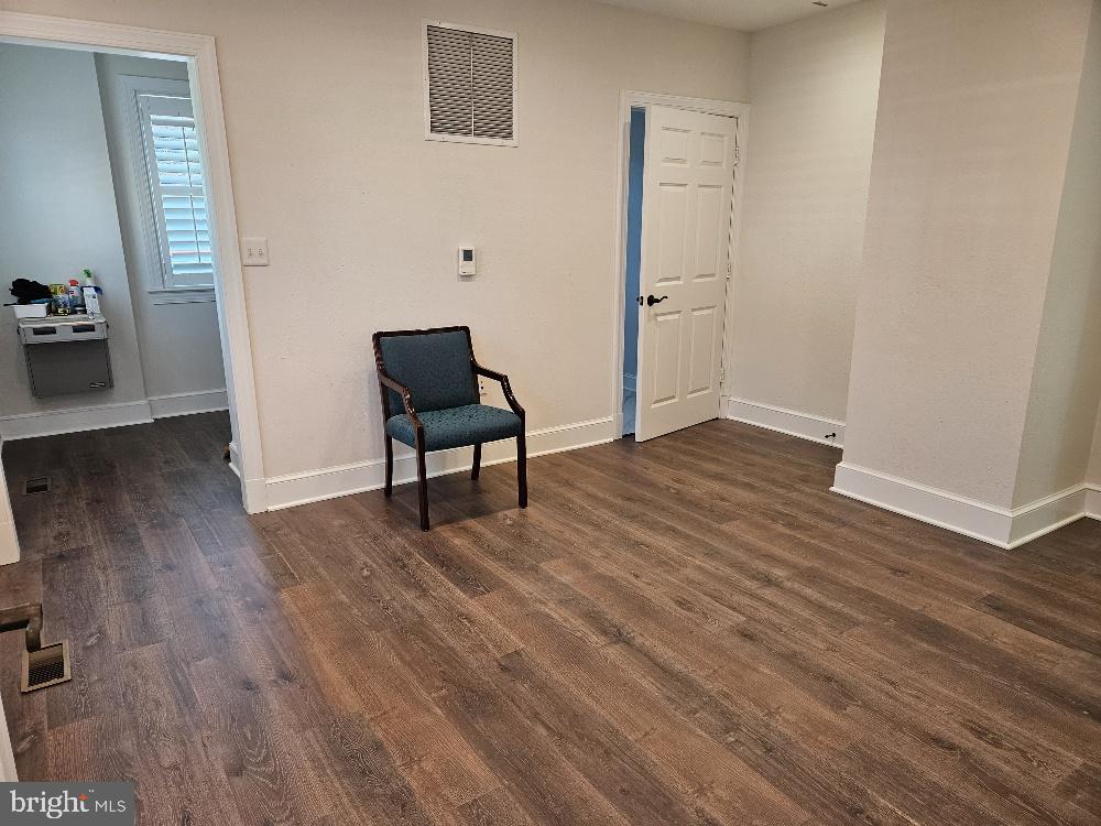 3989 Chain Bridge Rd #1st Floor/suite 100 Property Photo 6