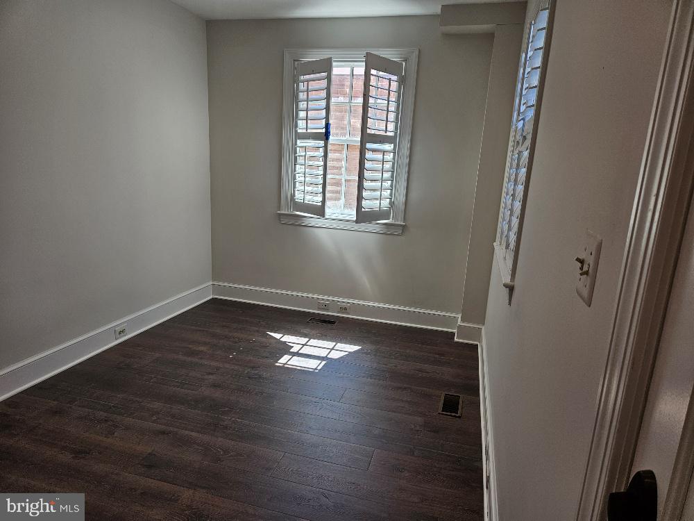 3989 Chain Bridge Rd #1st Floor/suite 100 Property Photo 11