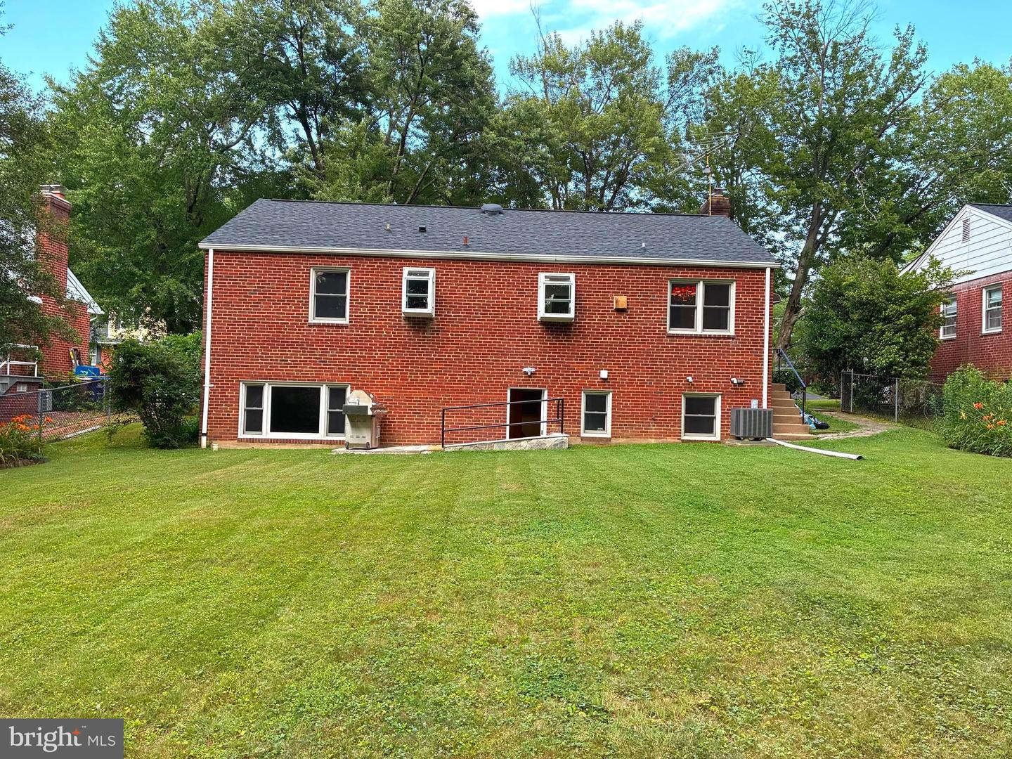 4122 Berritt St Property Photo 45