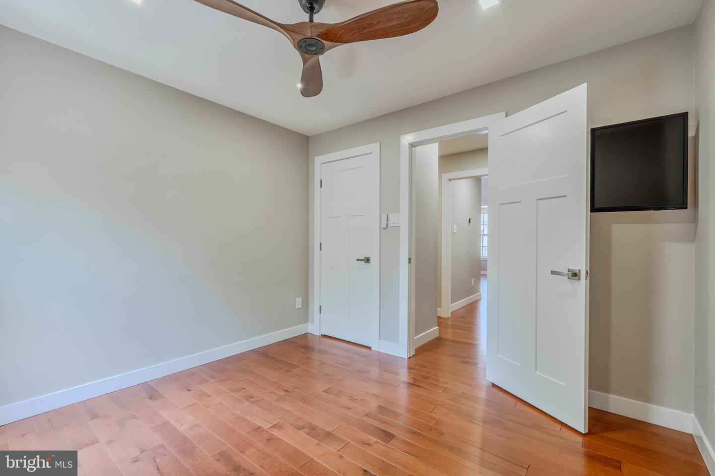 10449 Breckinridge Ln Property Photo 26