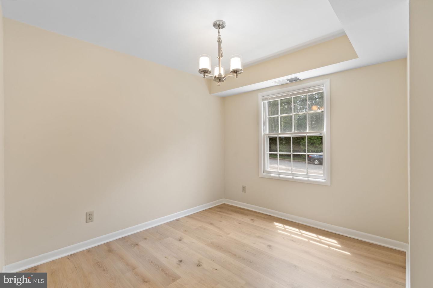 3901 Lyndhurst Dr #201 Property Photo 10
