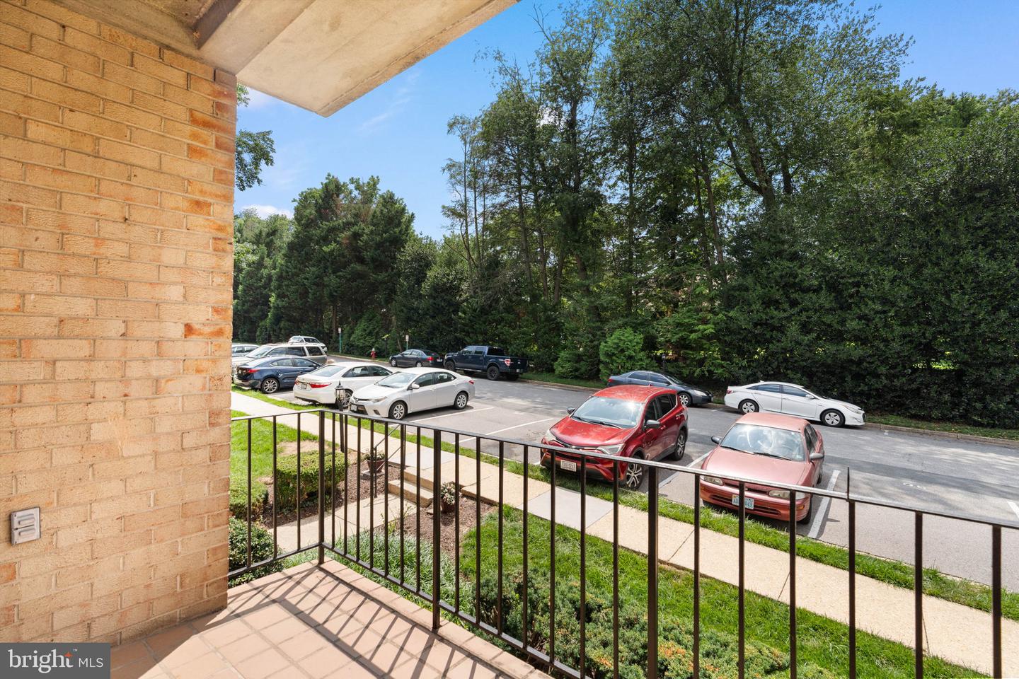 3901 Lyndhurst Dr #201 Property Photo 16