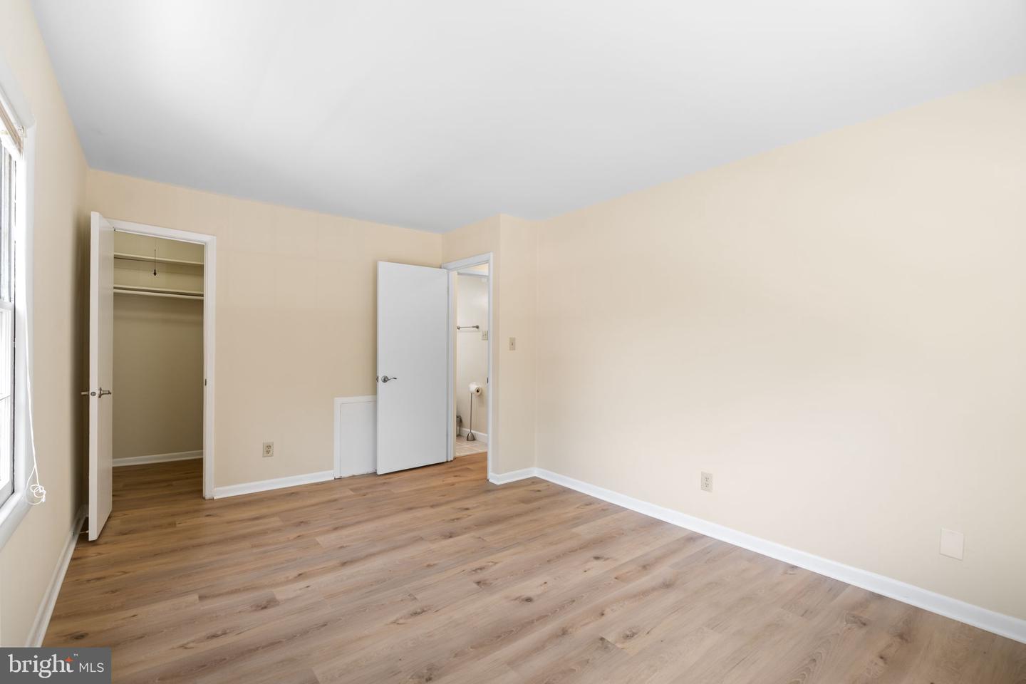 3901 Lyndhurst Dr #201 Property Photo 24