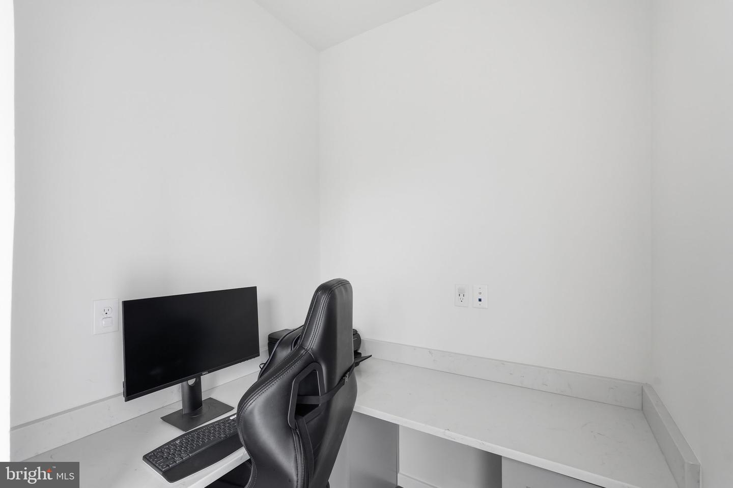 10720 Viognier Ter Property Photo 12