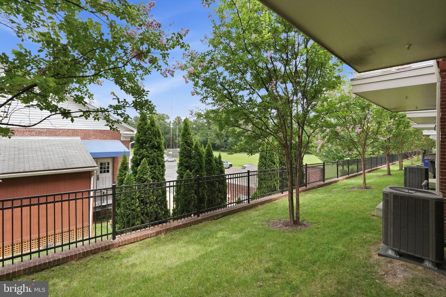 10720 Viognier Ter Property Photo 24