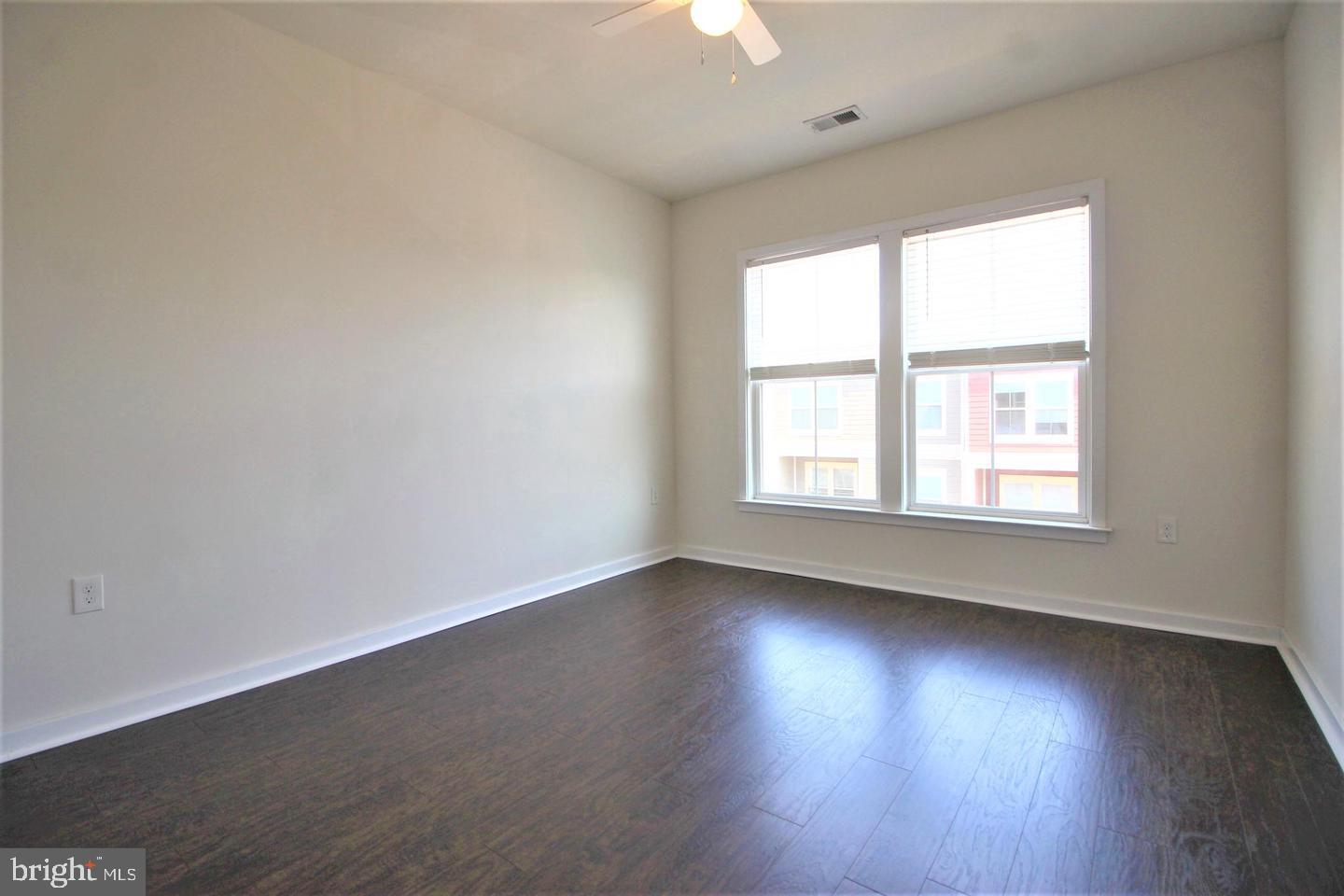 3974 Norton Pl #50 Property Photo 29