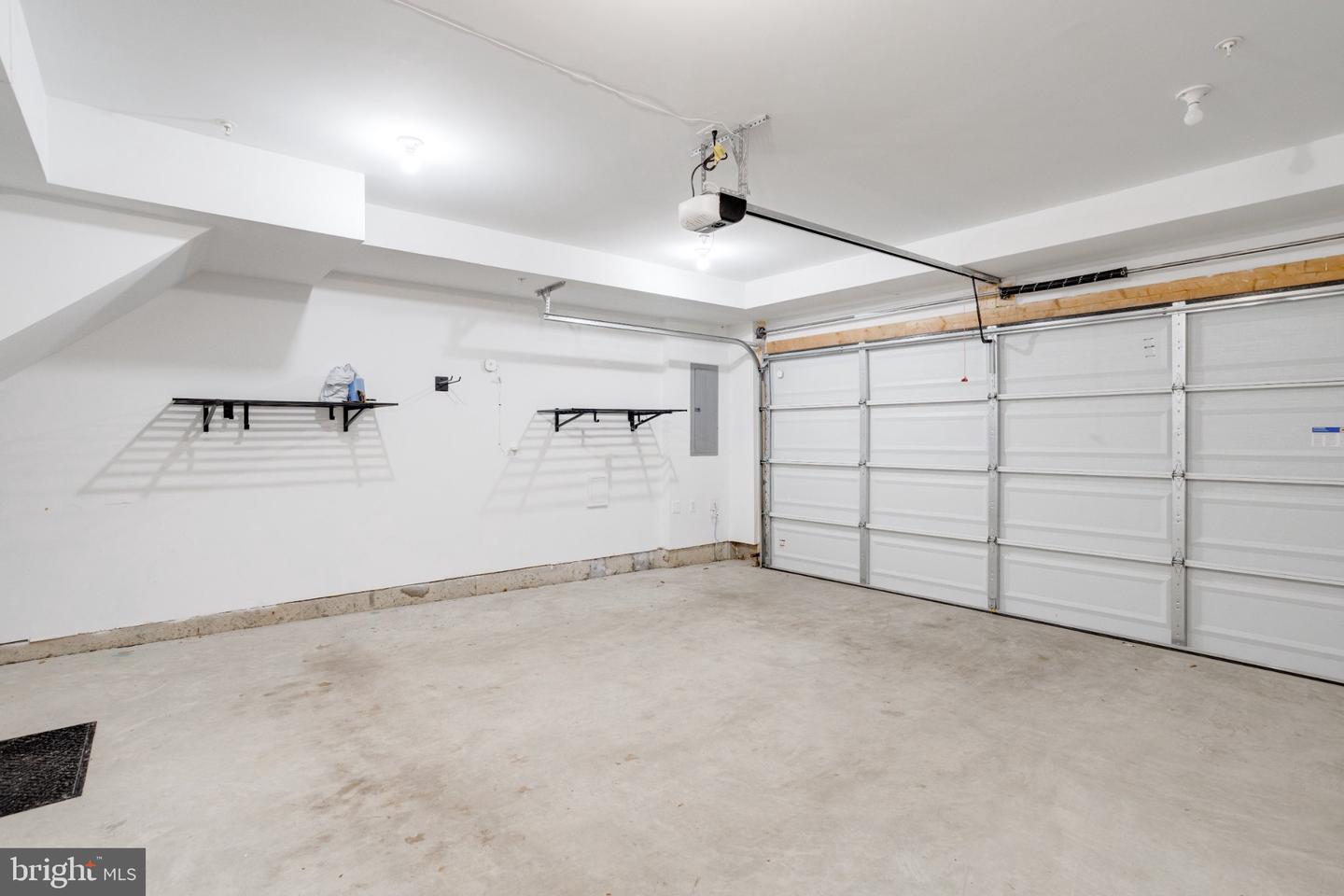 3509 Sutton Heights Cir Property Photo 17