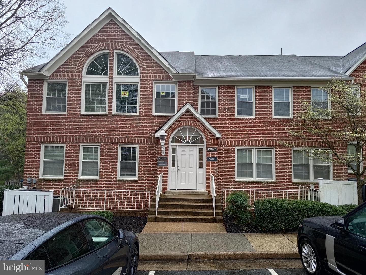 9687 Main St #c Property Photo 1