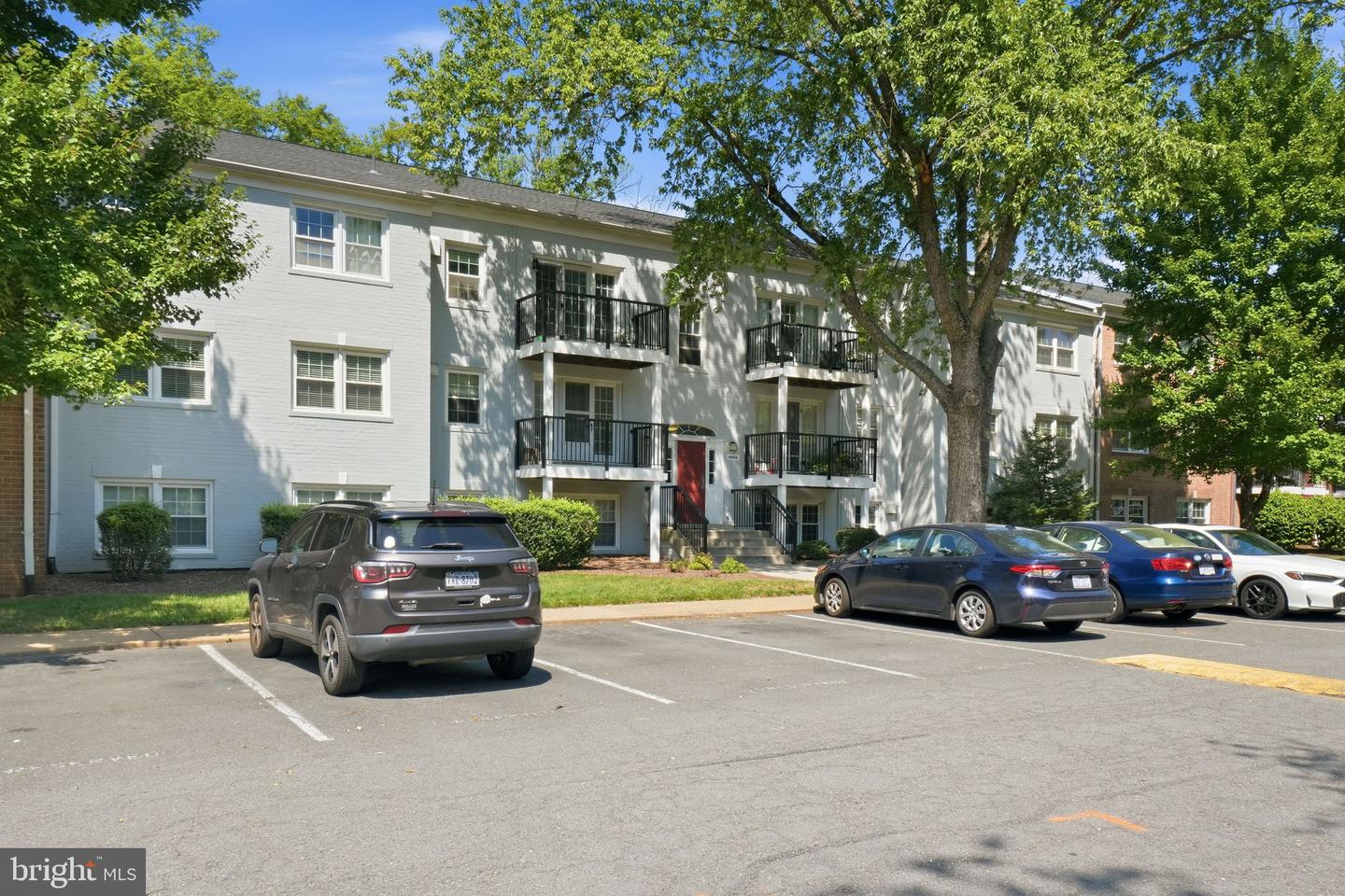 9453 Fairfax Blvd #104 Property Photo 3