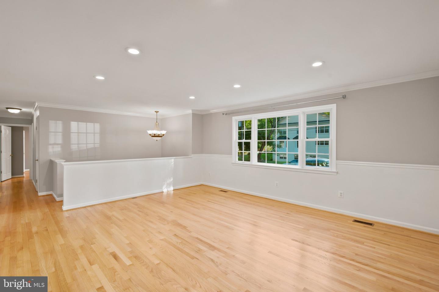 10102 Spring Lake Ter Property Photo 5