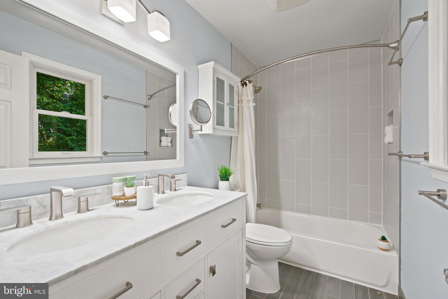 10102 Spring Lake Ter Property Photo 22