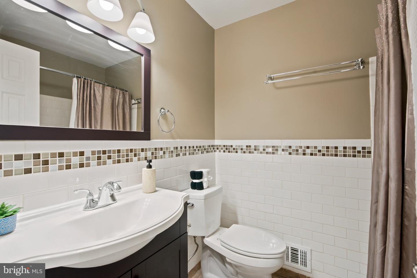 10102 Spring Lake Ter Property Photo 28