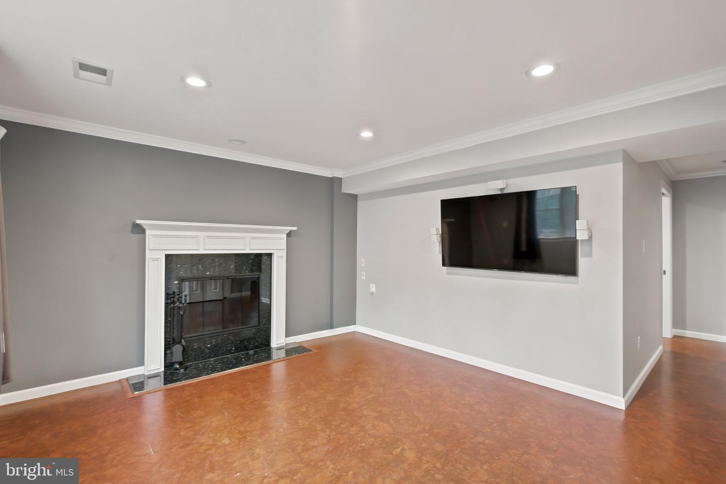 10102 Spring Lake Ter Property Photo 31