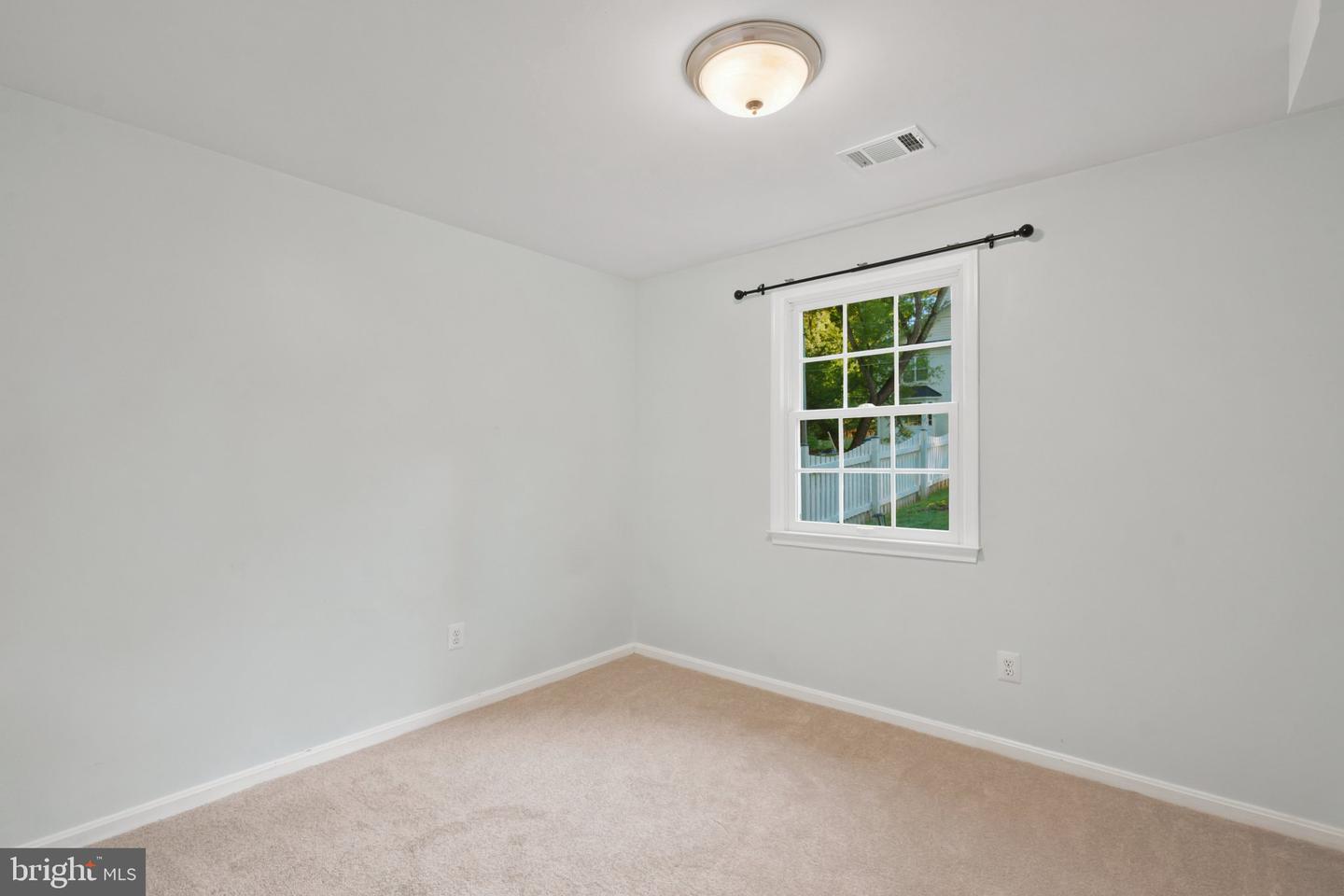 10102 Spring Lake Ter Property Photo 38
