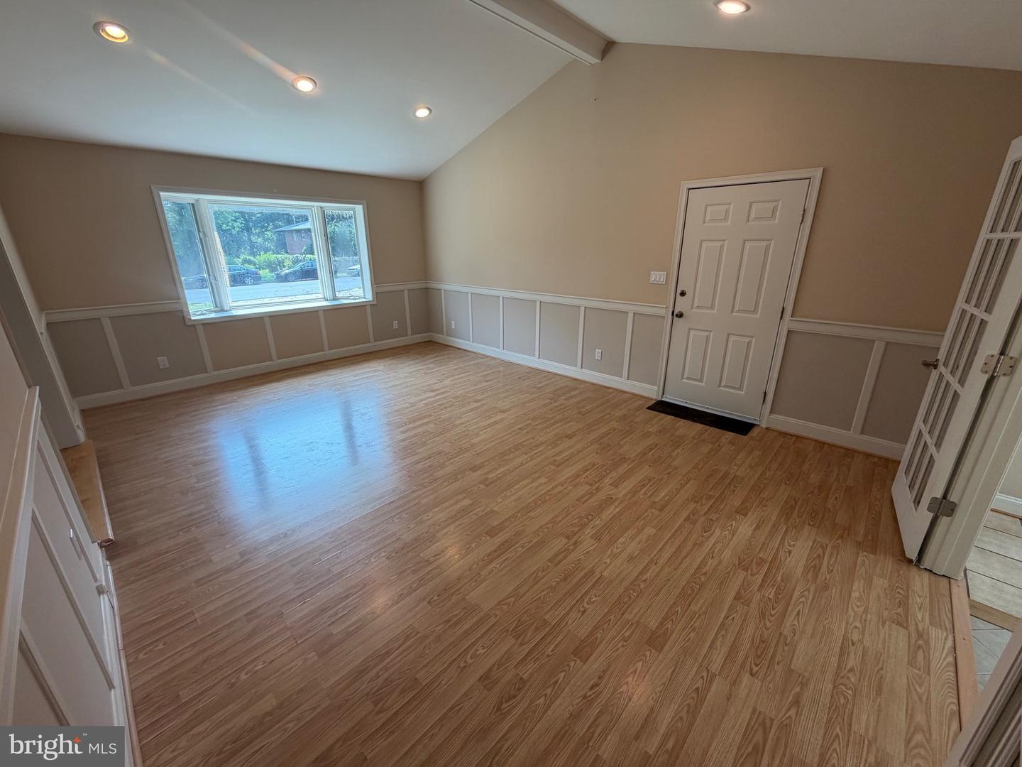 3704 Bevan Dr Property Photo 11