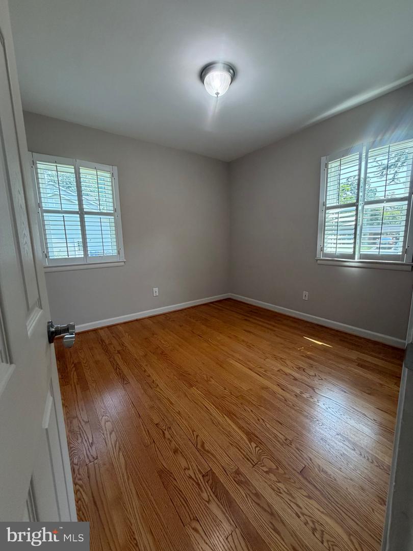 3704 Bevan Dr Property Photo 27