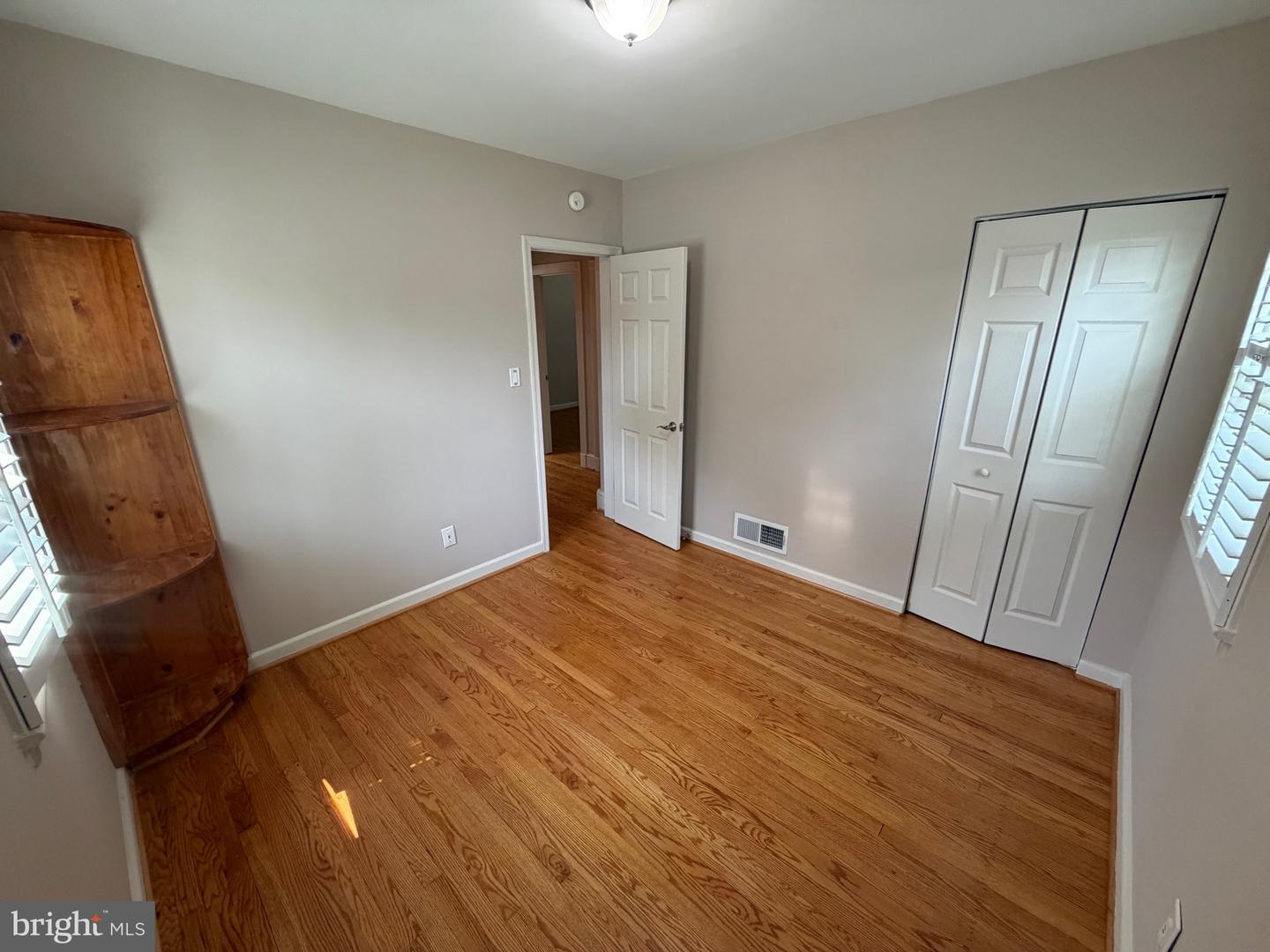 3704 Bevan Dr Property Photo 28