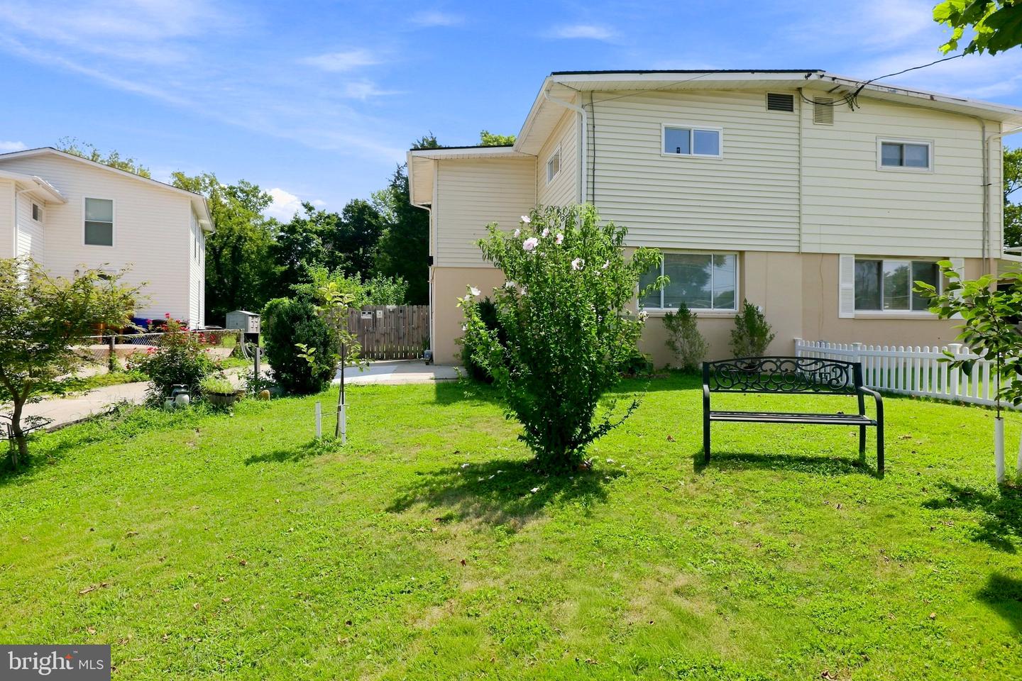 4230 Ardmore Pl Property Photo 1