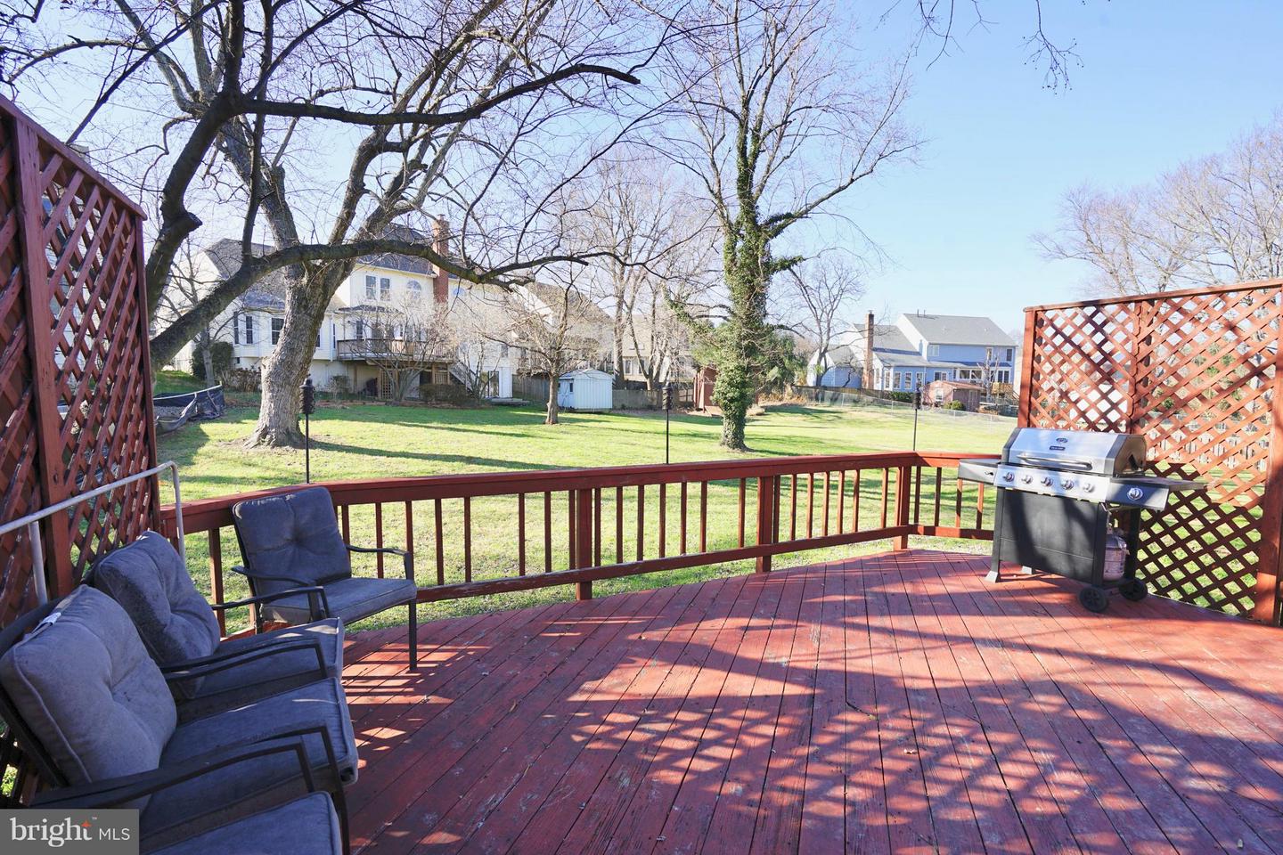 4218 University Dr Property Photo 3